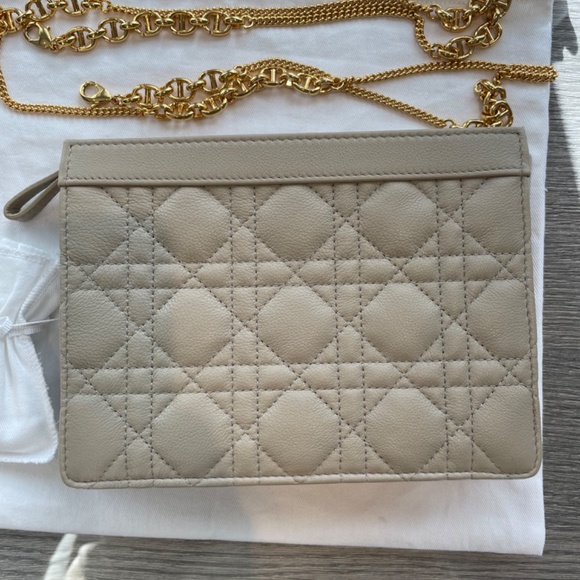 DIOR CARO ZIPPED POUCH WITH CHAIN - Picture 3 of 15